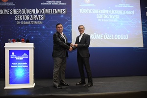 Türkiye Siber Güvenlik Kümelenmesi Üyelerinin Bir Araya Geldiği Türkiye Siber Güvenlik Kümelenmesi Sektör Zirvesi 09-10 Şubat Tarihlerinde Bolu’da Gerçekleştirildi. - 12