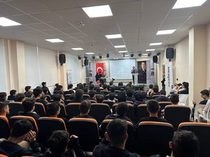 ASELSAN MESLEKİ VE TEKNİK ANADOLU LİSESİ ÖĞRENCİLERİNE SİBER GÜVENLİK KONFERANSI VERDİK - 5
