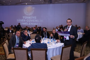 Türkiye Siber Güvenlik Kümelenmesi 2.Sektör Zirvesinde bir araya geldi. - 7